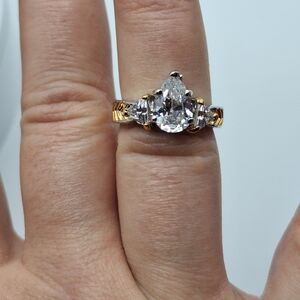 Elegant Gold and Silver Teardrop Ring